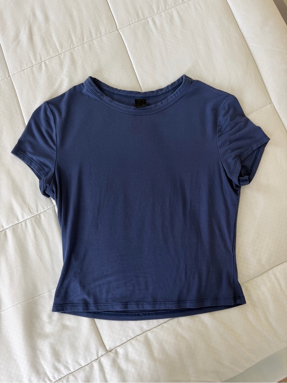 SHEIN Navy Short Sleeve Crewneck Tee